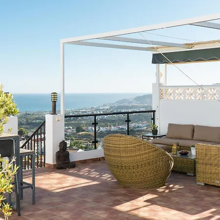 & Torres De San Juan * ネルハ