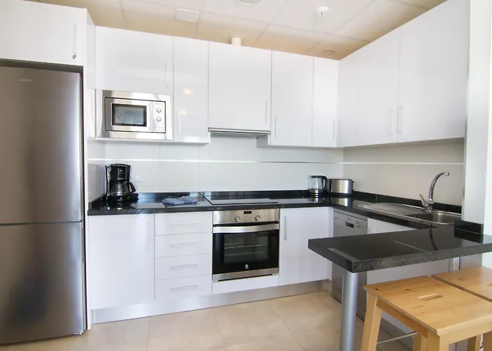 & Torres De San Juan Нерха